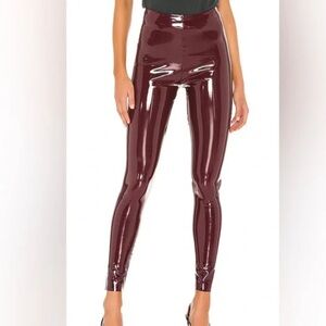 Commando Faux Patent Leather Leggings Women’s Size M Burgundy Slimming Smoothing
